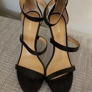 Black heels